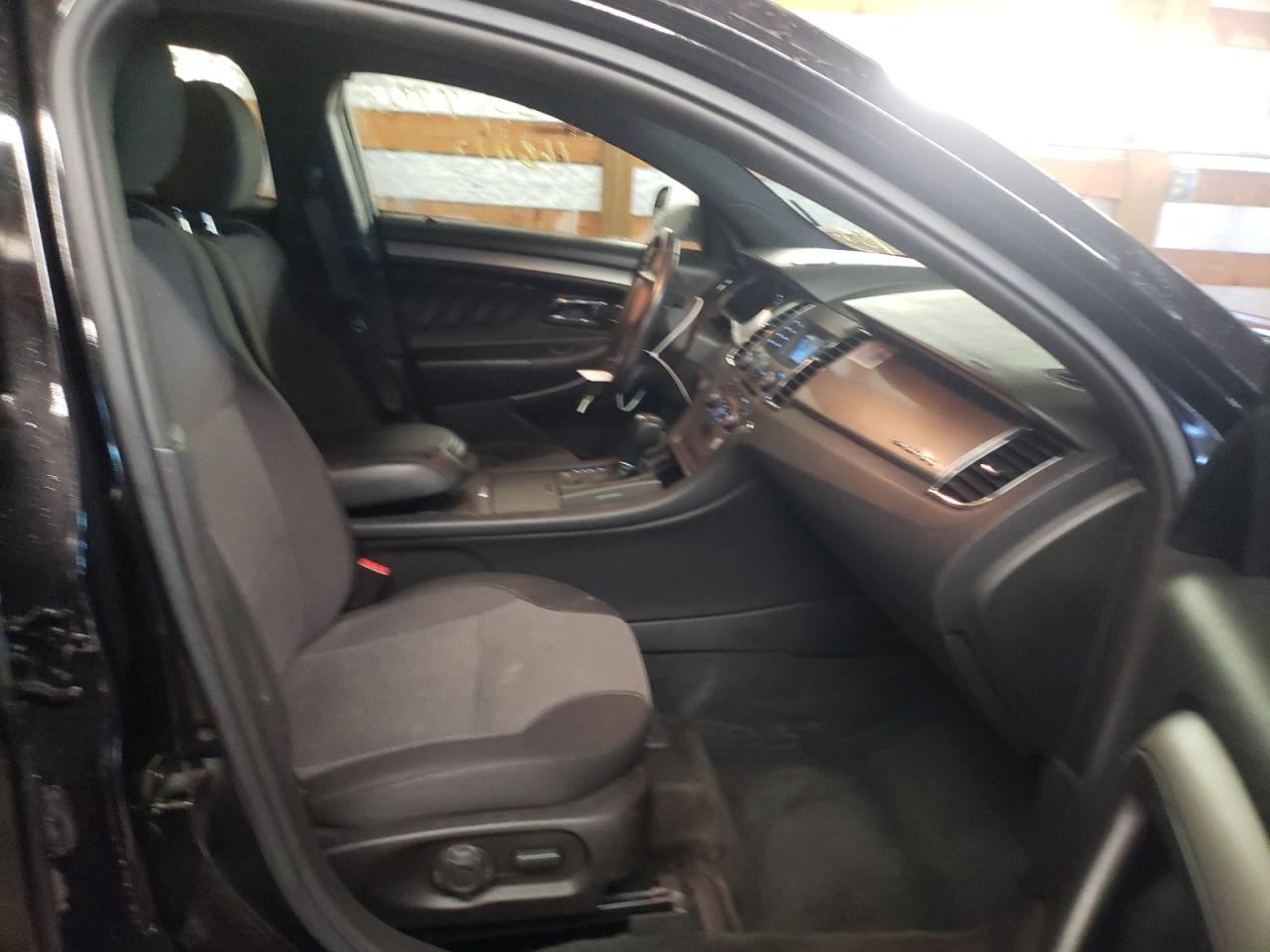 Zdjęcie 5 z aukcji – 2016 FORD TAURUS SEL z VIN 1FAHP2E87GG138750