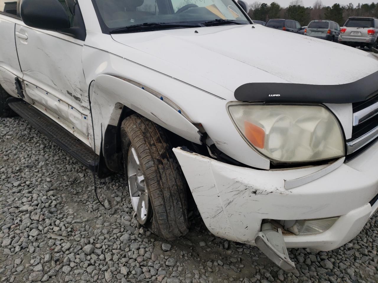 Photo 9 from auction – 2005 TOYOTA 4RUNNER SR with VIN JTEBT14RX58019447