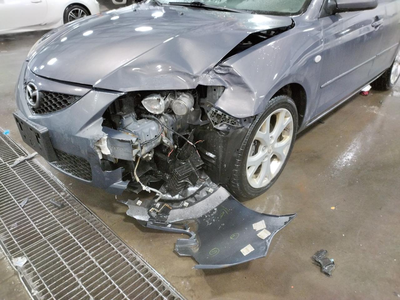 Photo 9 from auction – 2008 MAZDA 3 I with VIN JM1BK32F881170909