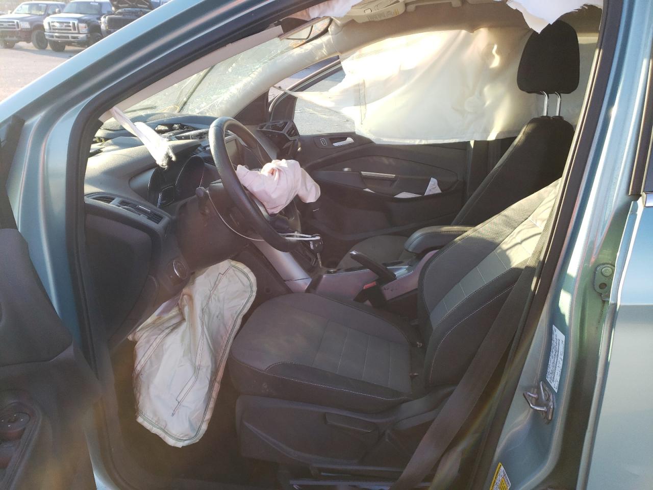 Photo 5 from auction – 2013 FORD ESCAPE SE with VIN 1FMCU0G95DUC03546