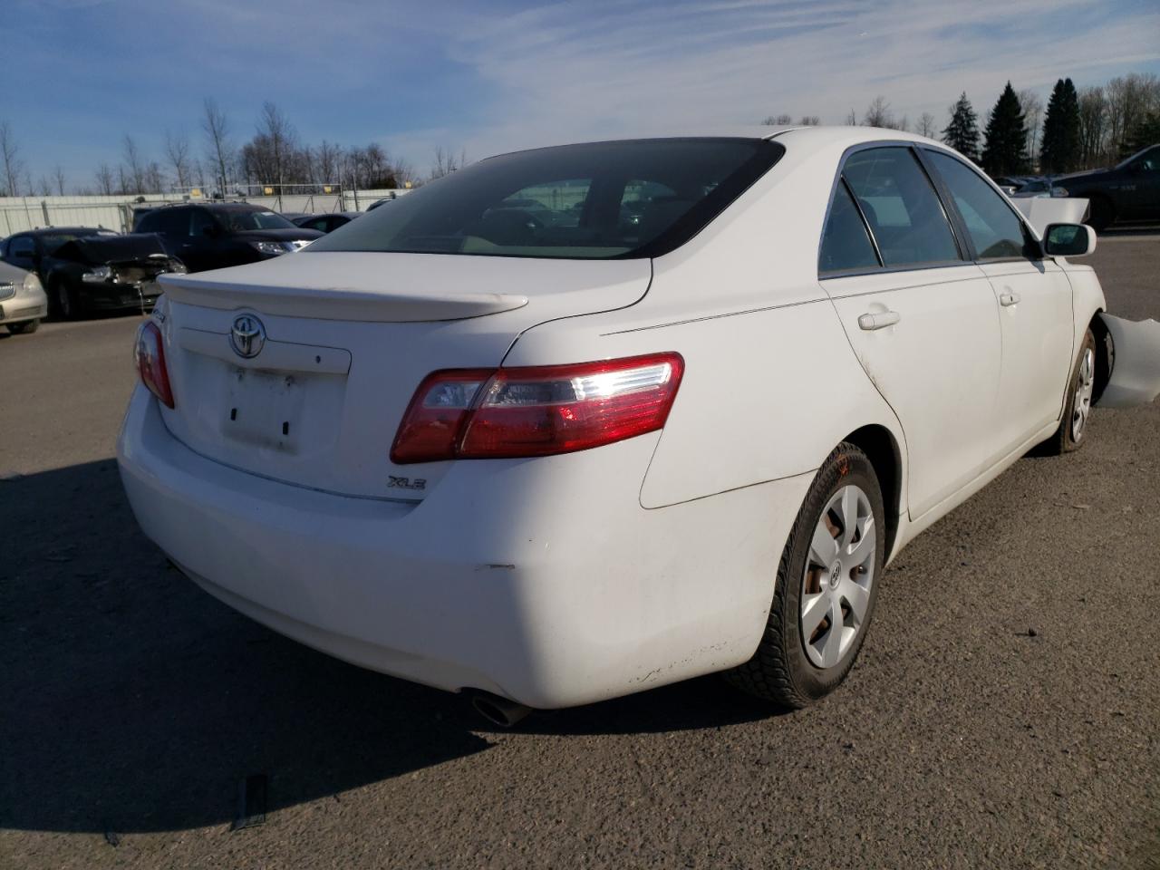 Photo 4 from auction – 2007 TOYOTA CAMRY LE with VIN 4T1BK46K07U511600