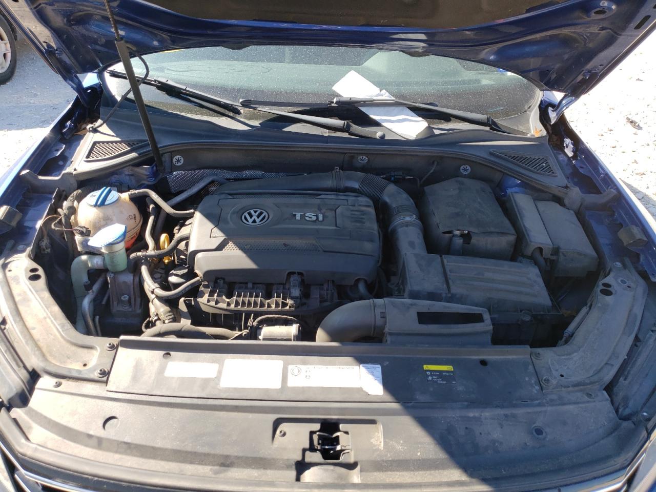 Photo 7 from auction – 2016 VOLKSWAGEN PASSAT S with VIN 1VWAS7A37GC025208