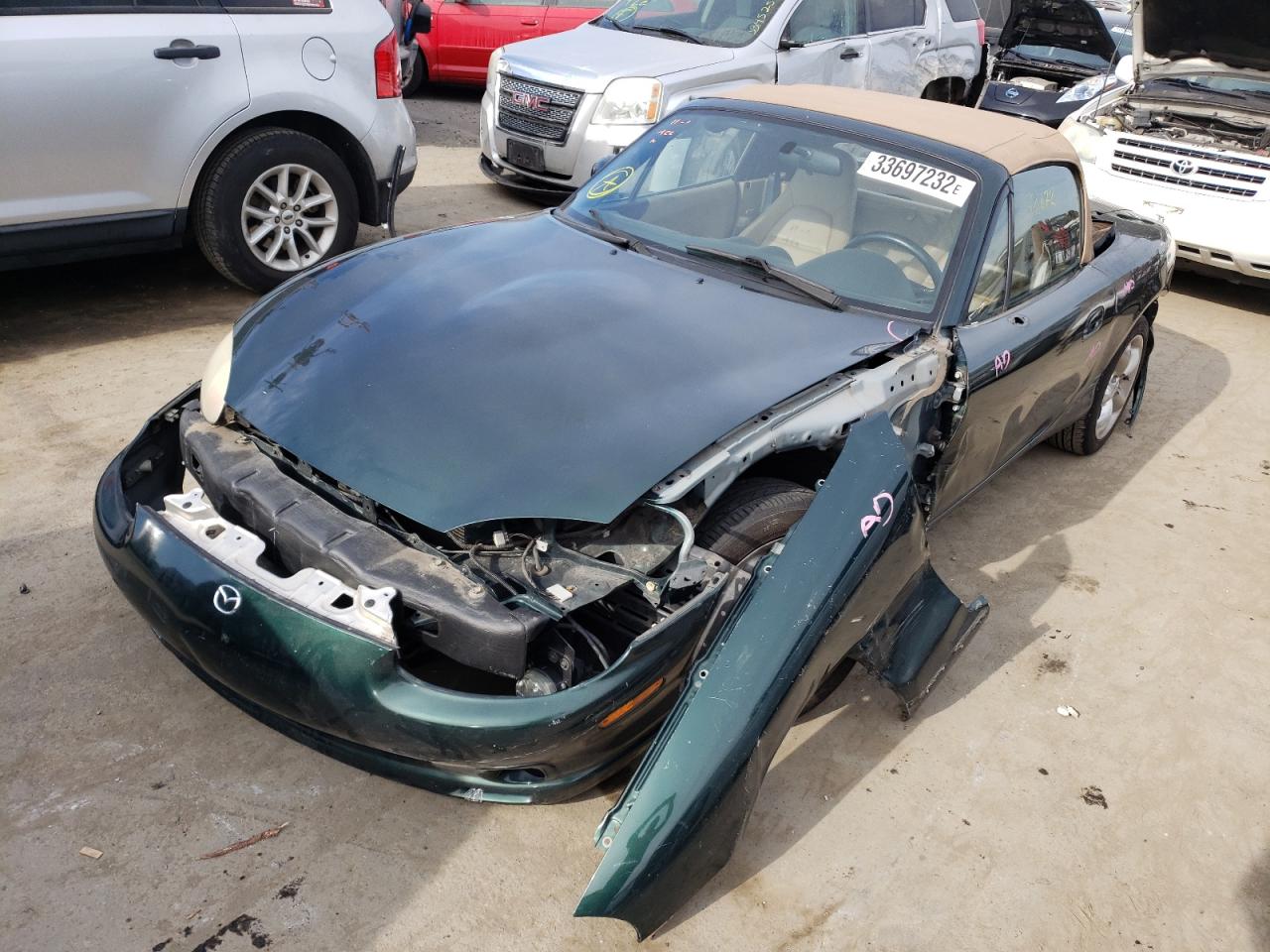 Photo 2 from auction – 2000 MAZDA MX-5 MIATA with VIN JM1NB3530Y0144261