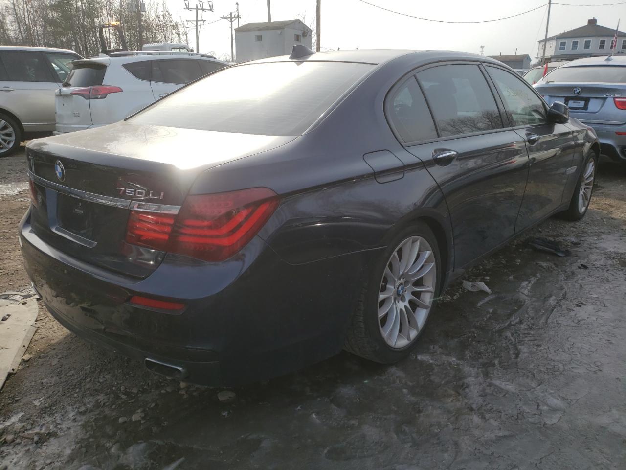Photo 4 from auction – 2013 BMW 750 LI with VIN WBAYE8C57DD134137