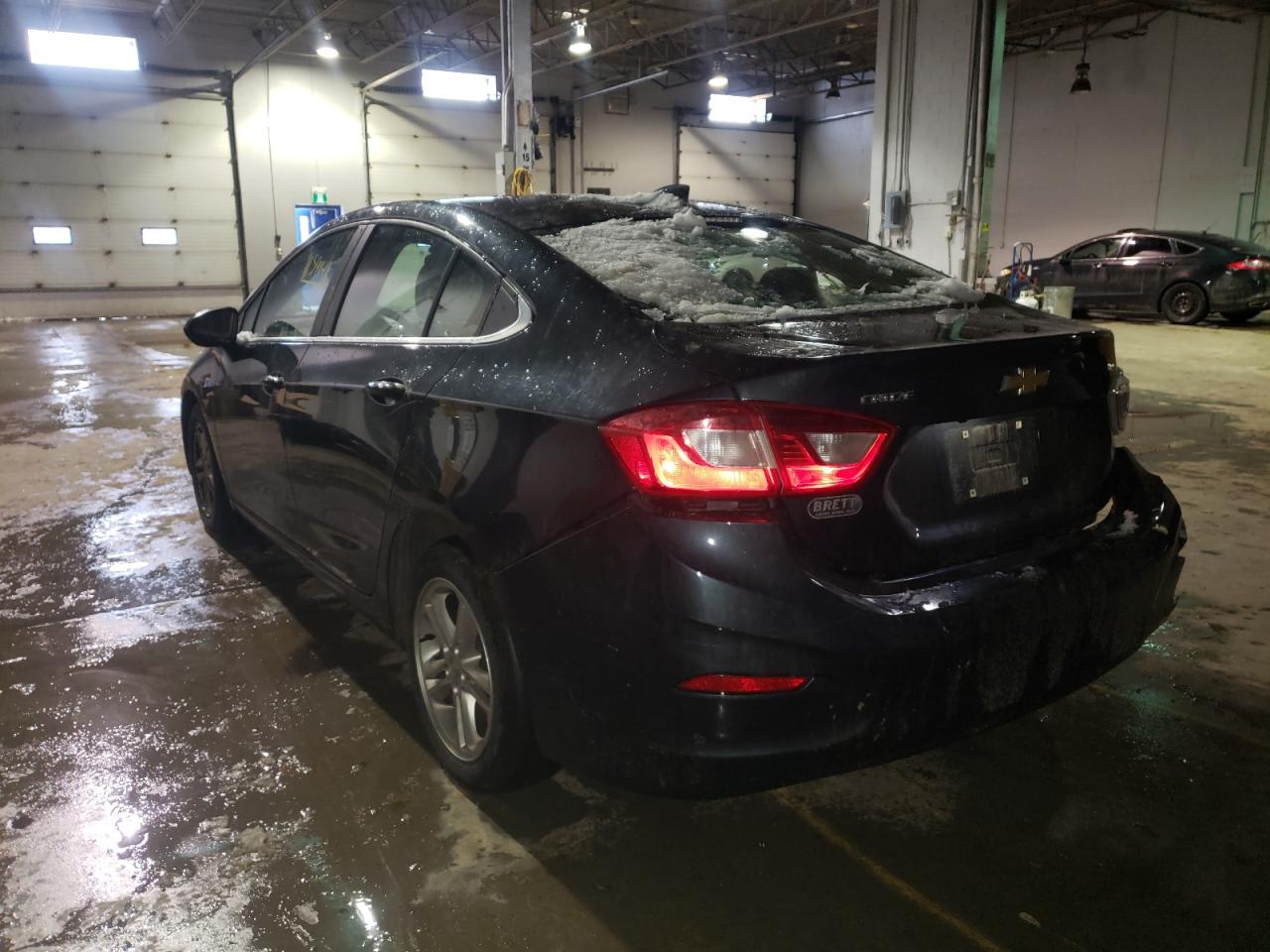Photo 3 from auction – 2017 CHEVROLET CRUZE LT with VIN 3G1BE5SM1HS530188