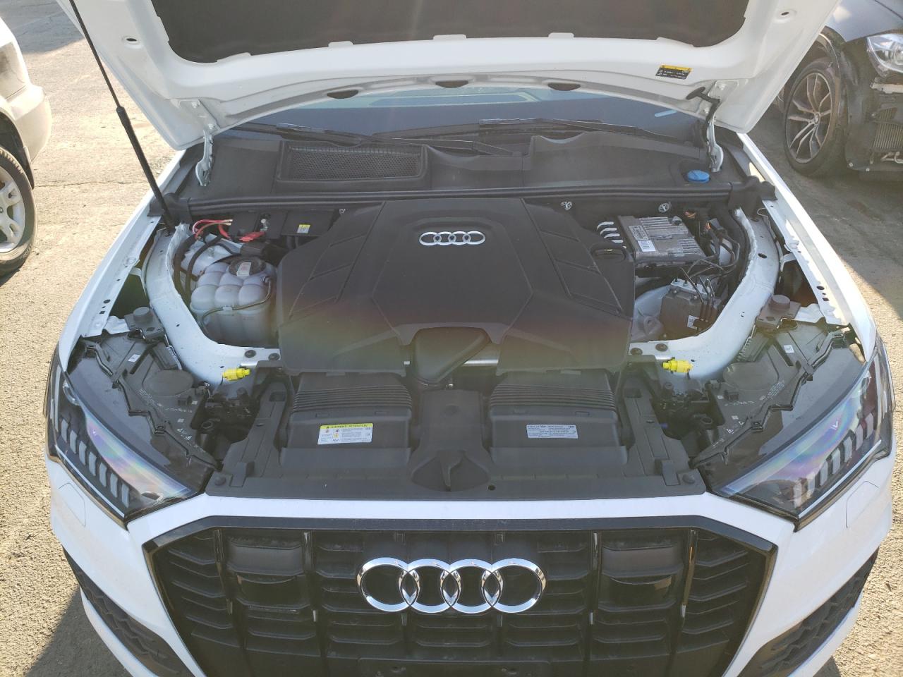Photo 7 from auction – 2021 AUDI Q7 PRESTIG with VIN WA1VXAF79MD022051