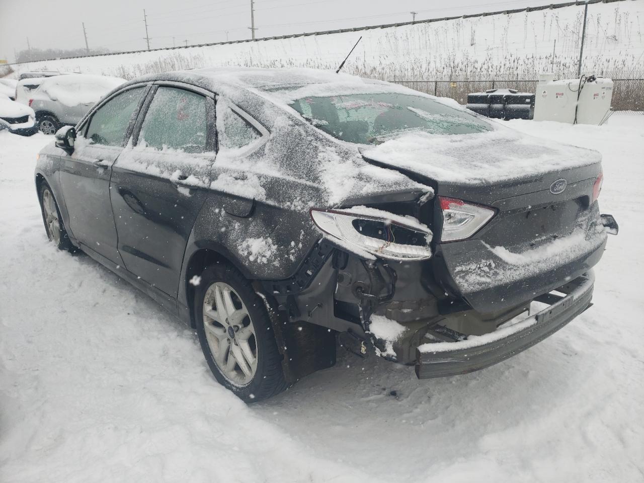 Photo 3 from auction – 2016 FORD FUSION SE with VIN 3FA6P0HD7GR272252