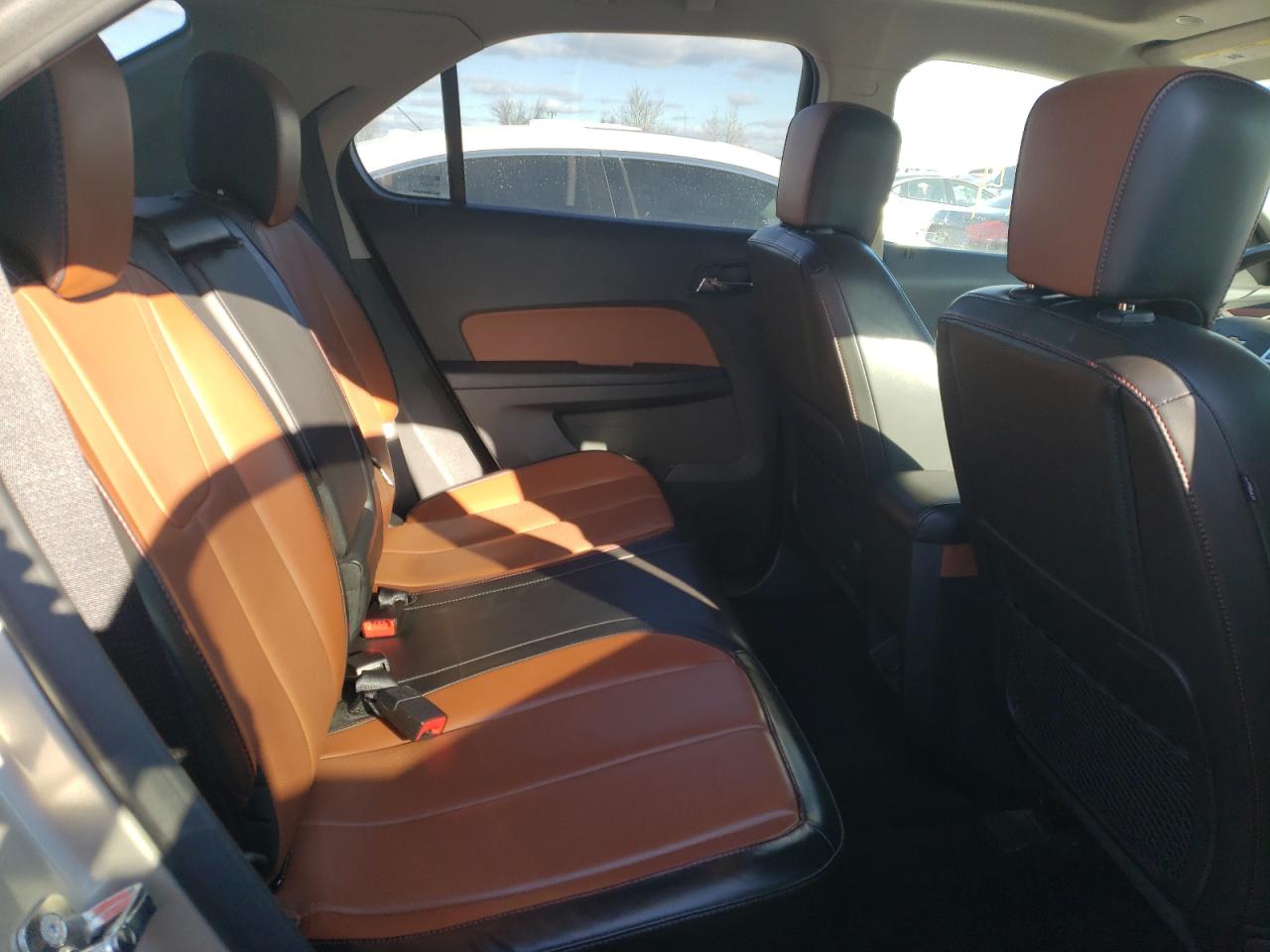 Photo 6 from auction – 2016 CHEVROLET EQUINOX LT with VIN 2GNALDEK1G1136639