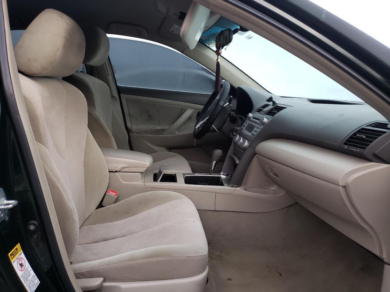 Photo 5 from auction – 2010 TOYOTA CAMRY BASE with VIN 4T4BF3EK5AR049919