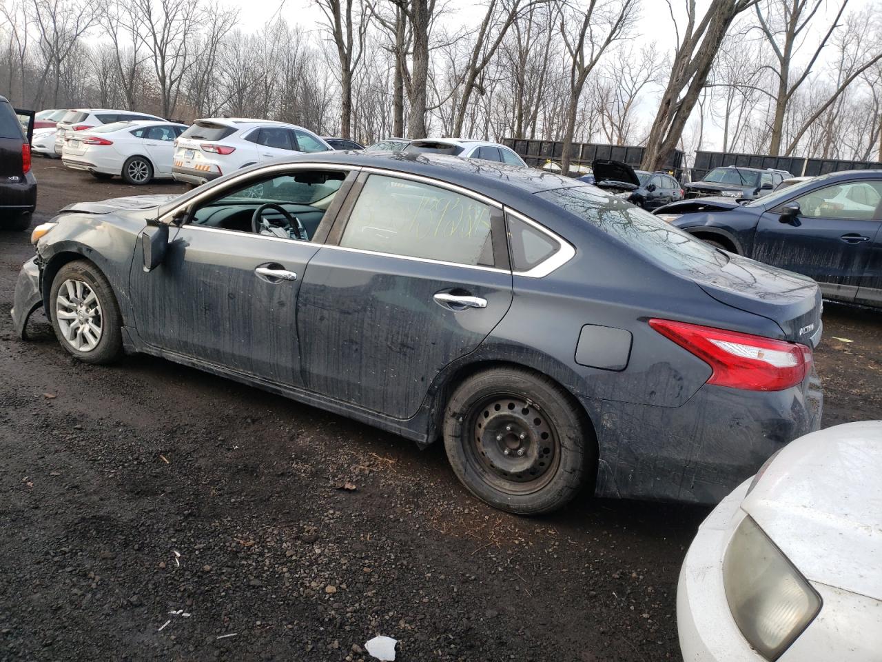 Photo 3 from auction – 2016 NISSAN ALTIMA 2.5 with VIN 1N4AL3AP2GN318522