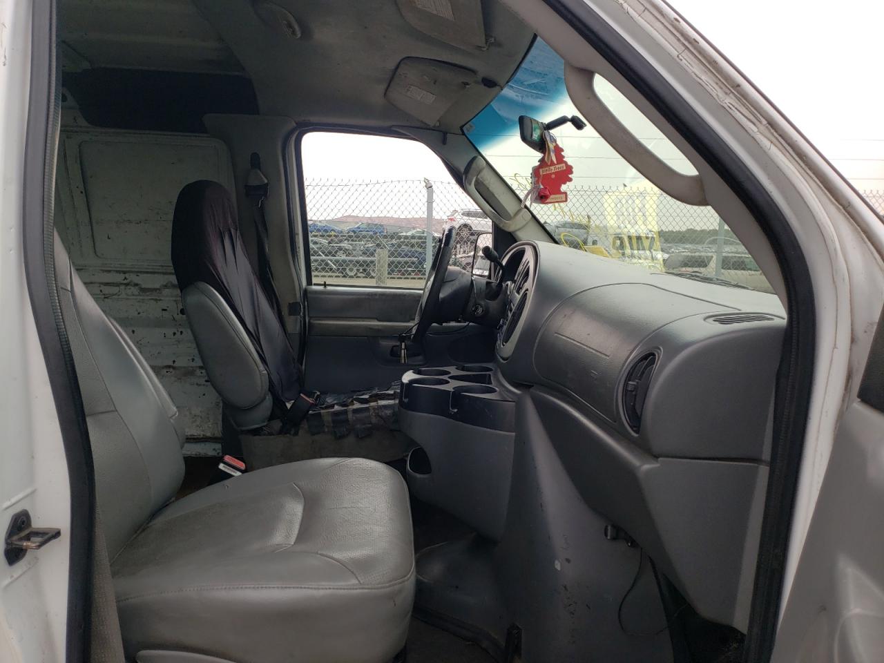 Photo 5 from auction – 2006 FORD ECONOLINE with VIN 1FTNS24W66HA38031