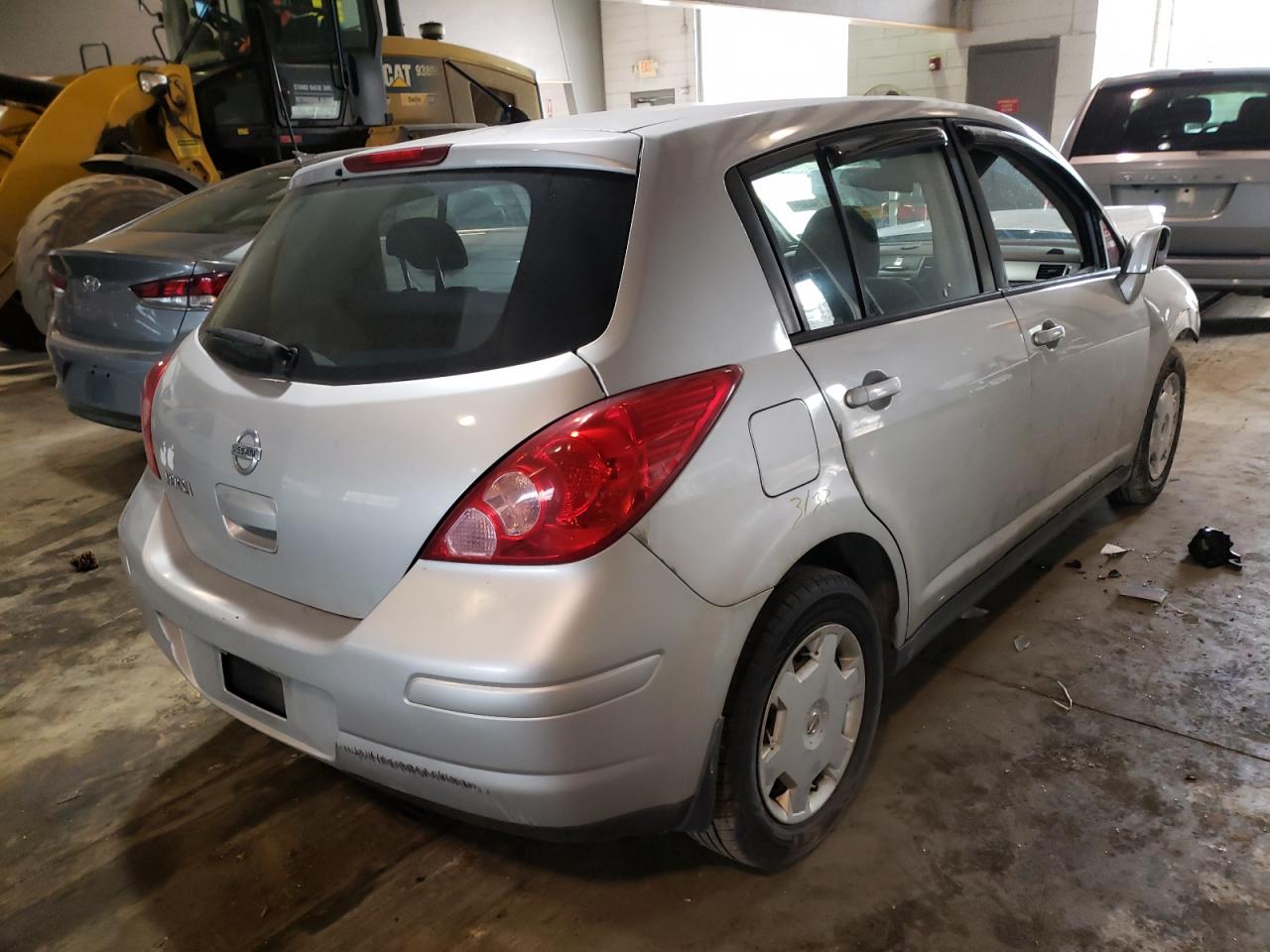 Photo 4 from auction – 2009 NISSAN VERSA S with VIN 3N1BC13E59L454471