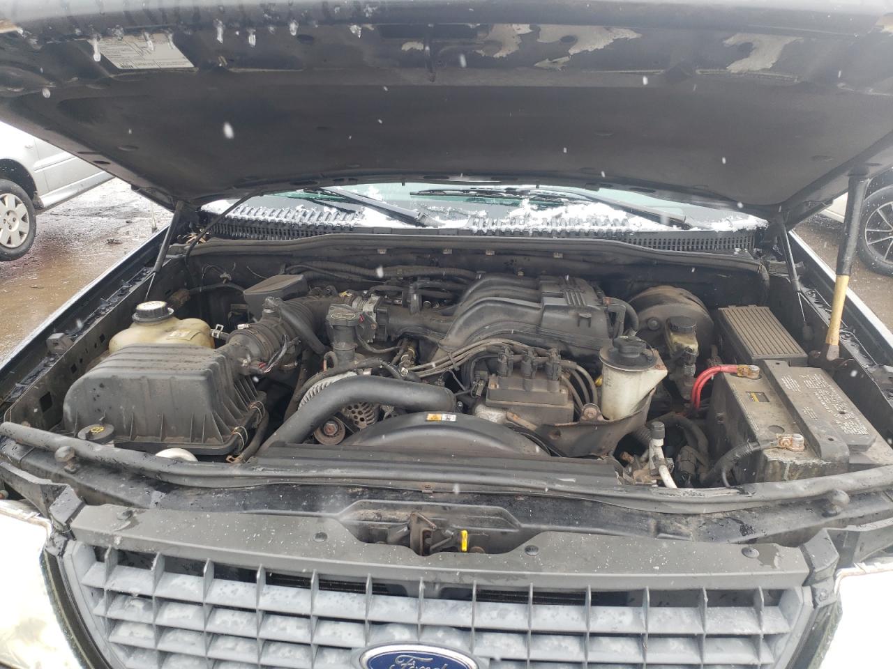 Photo 7 from auction – 2004 FORD EXPLORER X with VIN 1FMZU73K54ZB04465