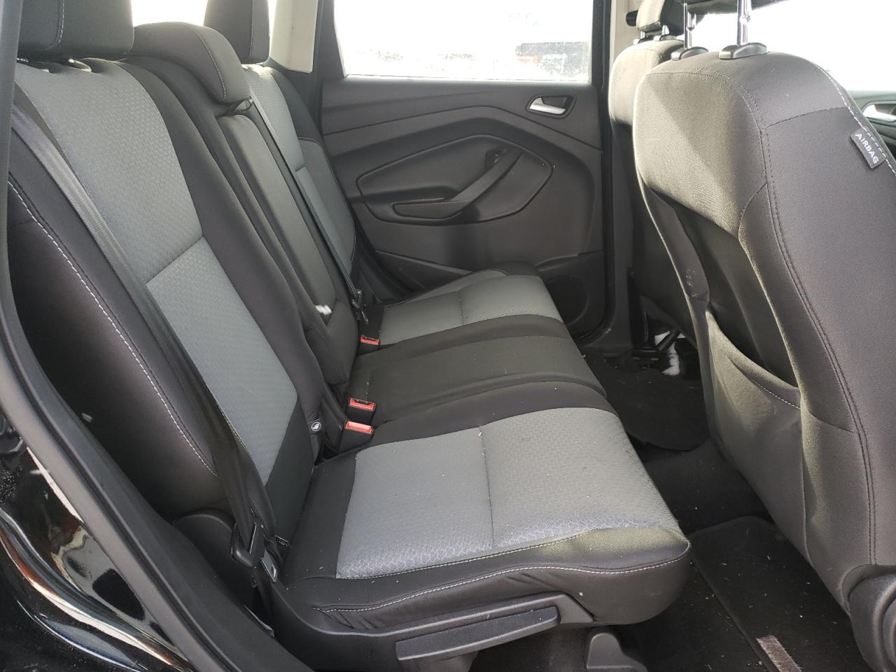 Photo 6 from auction – 2018 FORD ESCAPE SE with VIN 1FMCU0GD6JUA41328