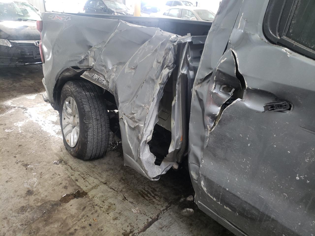 Photo 9 from auction – 2021 CHEVROLET SILVERADO with VIN 3GCUYDED4MG233930