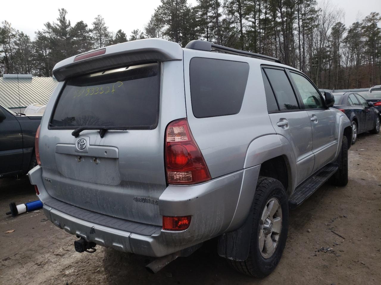 Photo 4 from auction – 2005 TOYOTA 4RUNNER SR with VIN JTEBU14R450060930