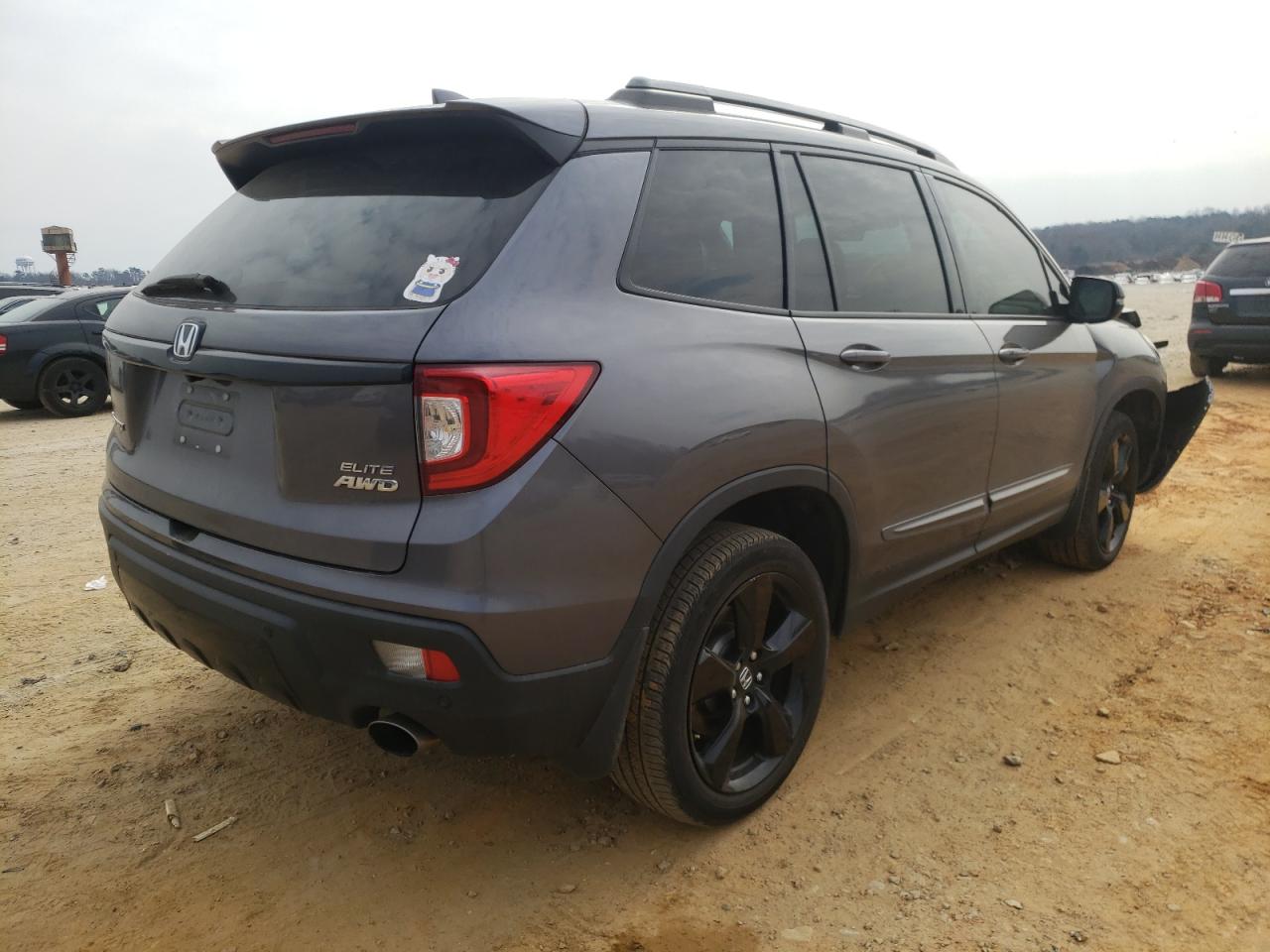 Photo 4 from auction – 2019 HONDA PASSPORT E with VIN 5FNYF8H02KB003782