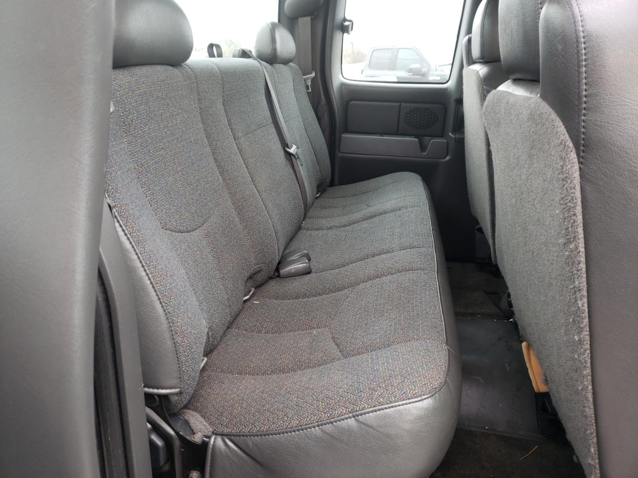 Photo 6 from auction – 2006 CHEVROLET SILVERADO with VIN 1GCEC19V76Z293966