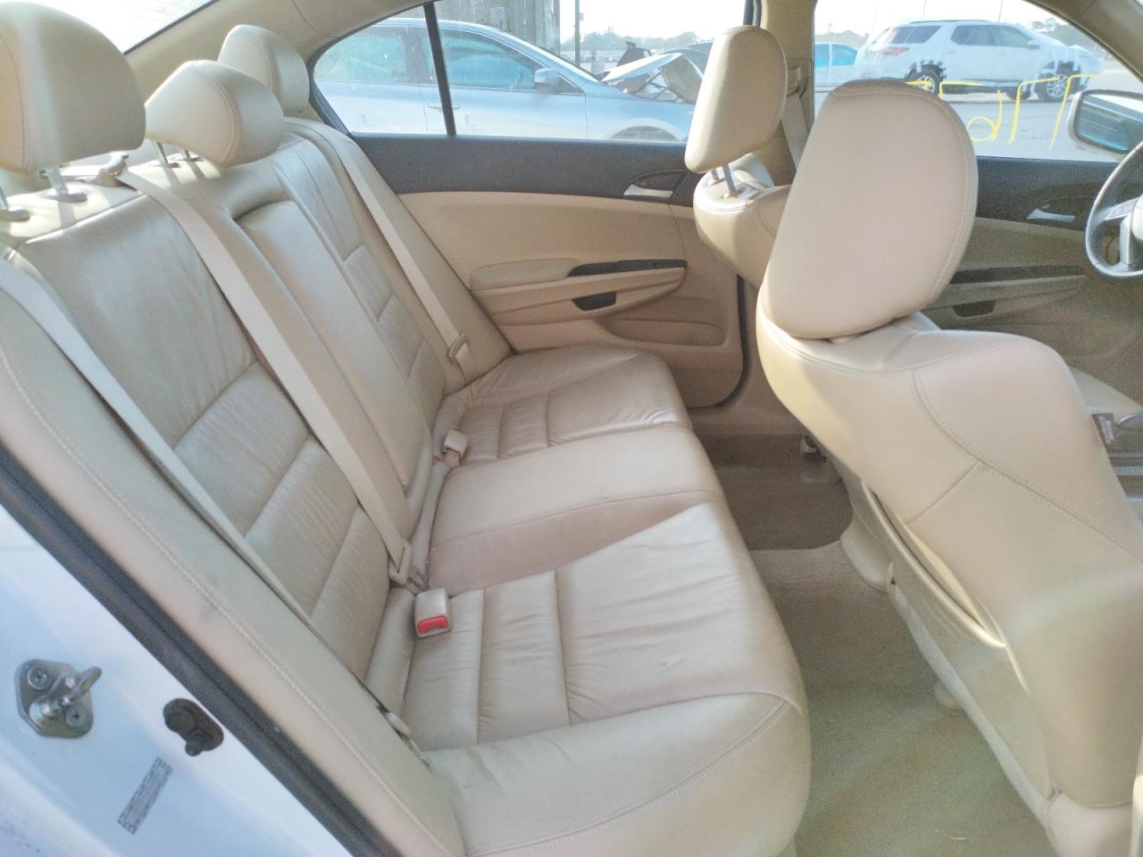 Photo 6 from auction – 2012 HONDA ACCORD SE with VIN 1HGCP2F64CA085845