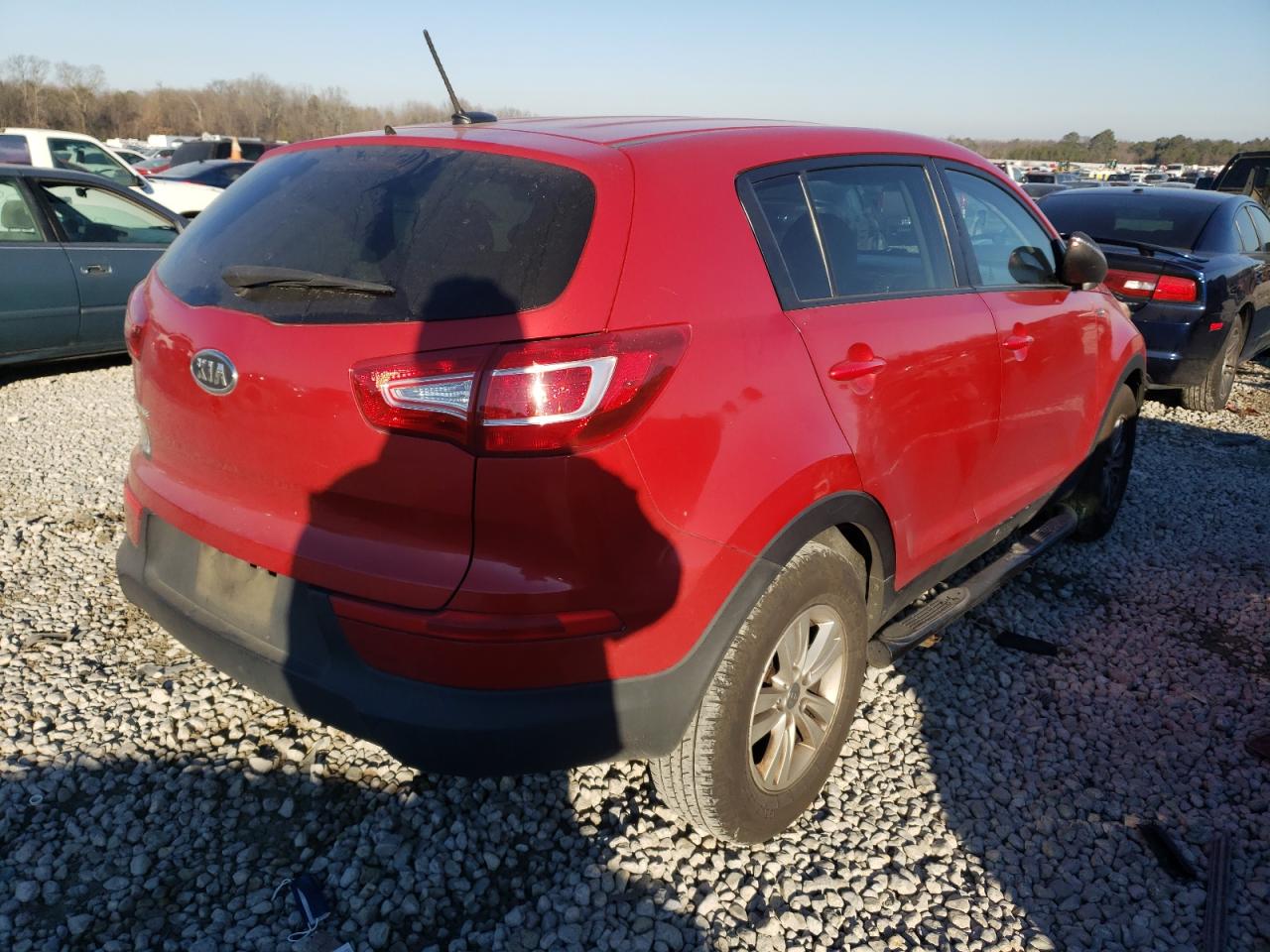 Photo 4 from auction – 2011 KIA SPORTAGE L with VIN KNDPBCA2XB7044978