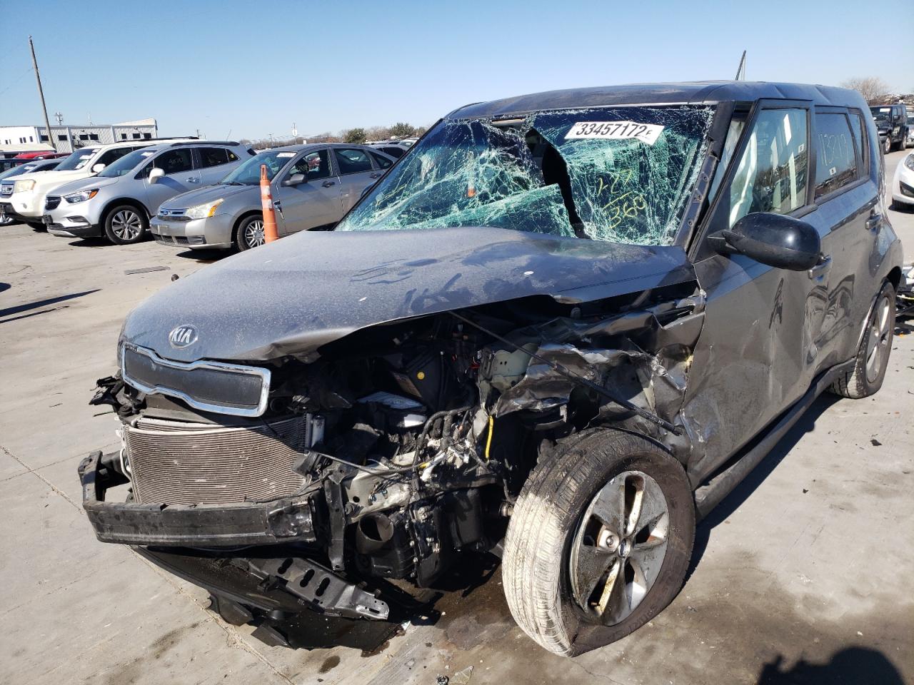 Photo 2 from auction – 2015 KIA SOUL with VIN KNDJN2A2XF7220926