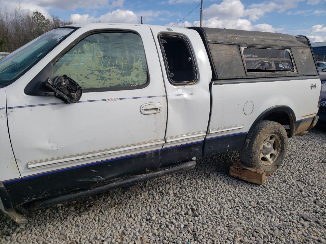 Photo 9 from auction – 1997 FORD F150 with VIN 1FTDX1864VKA52299