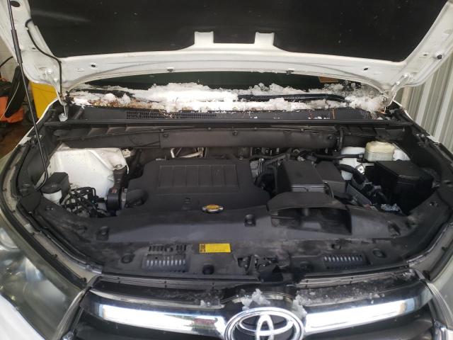 Photo 7 from auction – 2015 TOYOTA HIGHLANDER with VIN 5TDKKRFH5FS098405
