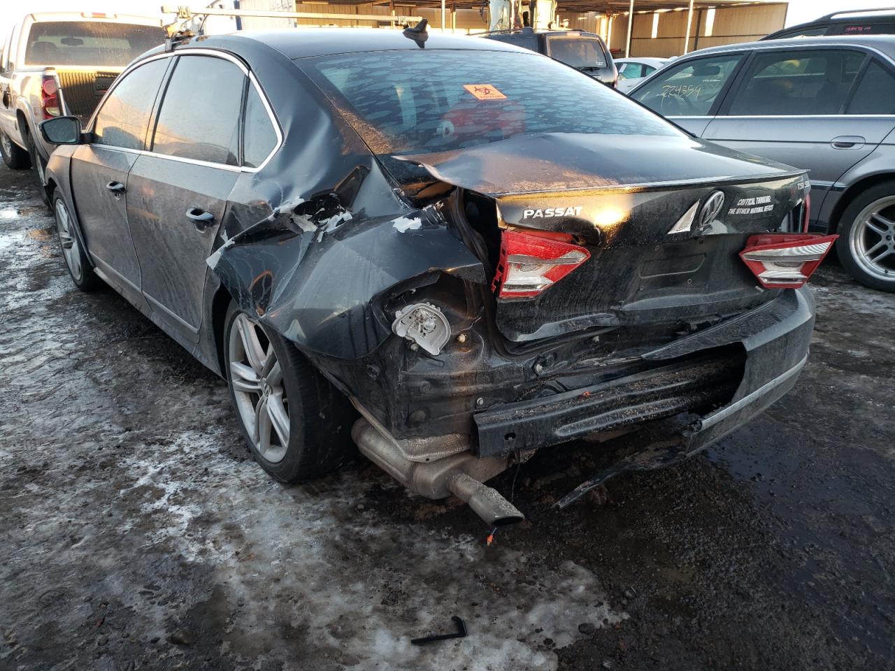 Photo 3 from auction – 2014 VOLKSWAGEN PASSAT SEL with VIN 1VWCT7A38EC015497