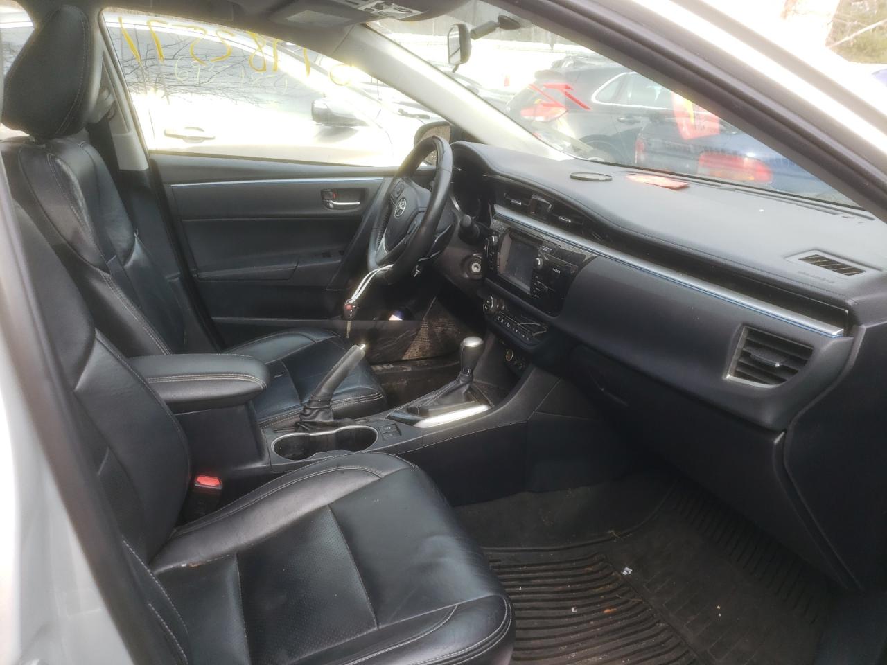 Photo 5 from auction – 2015 TOYOTA COROLLA with VIN 2T1BURHE6FC241450