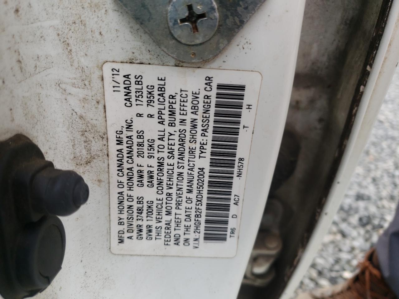 Photo 10 from auction – 2013 HONDA CIVIC LX with VIN 2HGFB2F5XDH502004