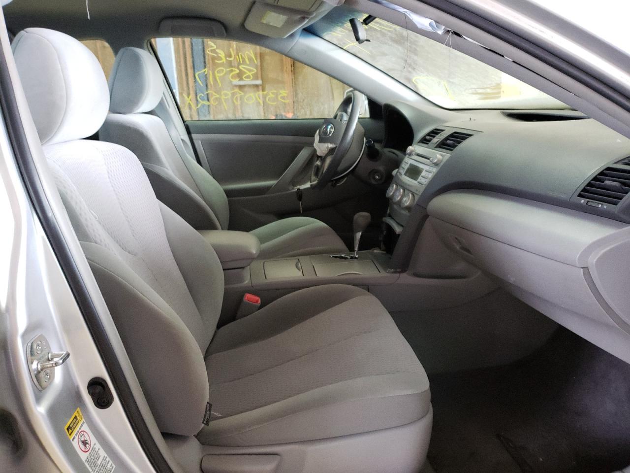 Photo 5 from auction – 2010 TOYOTA CAMRY BASE with VIN 4T1BF3EK8AU573964