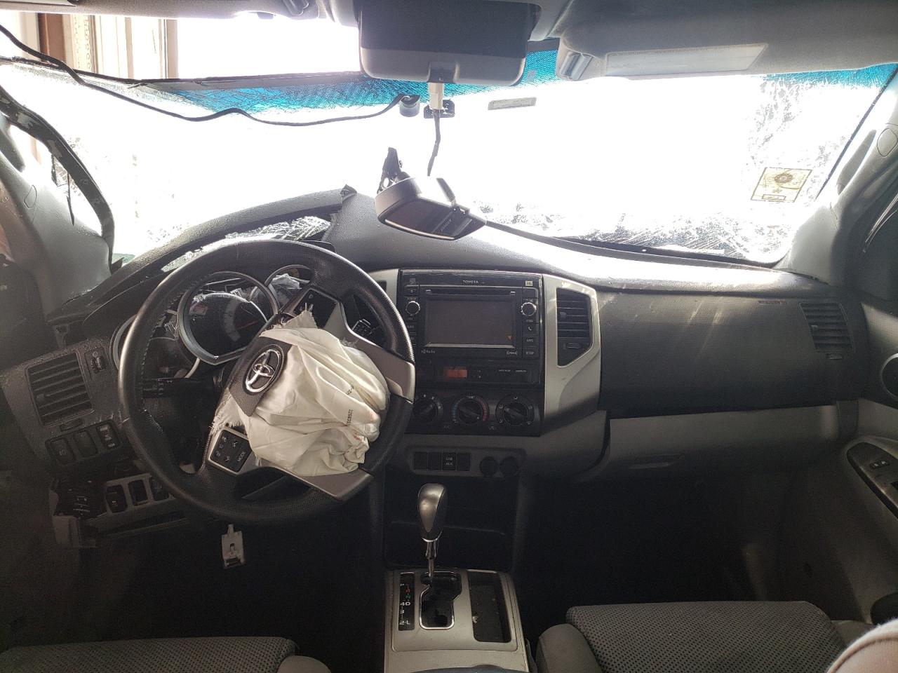 Photo 9 from auction – 2013 TOYOTA TACOMA DOU with VIN 3TMLU4EN2DM121399
