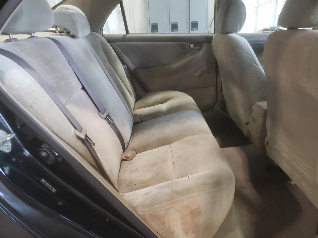 Foto 6 de la subasta – 2005 TOYOTA COROLLA CE con VIN 2T1BR32E35C416811