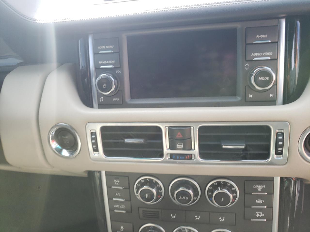 Photo 9 from auction – 2012 LAND ROVER RANGE ROVE with VIN SALMF1D40CA382413