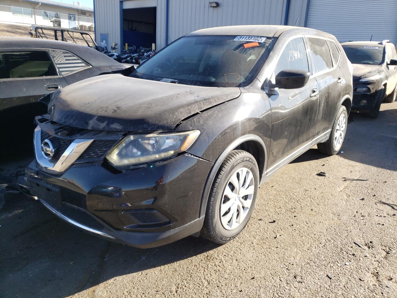 Photo 2 from auction – 2016 NISSAN ROGUE S with VIN 5N1AT2MV1GC810478
