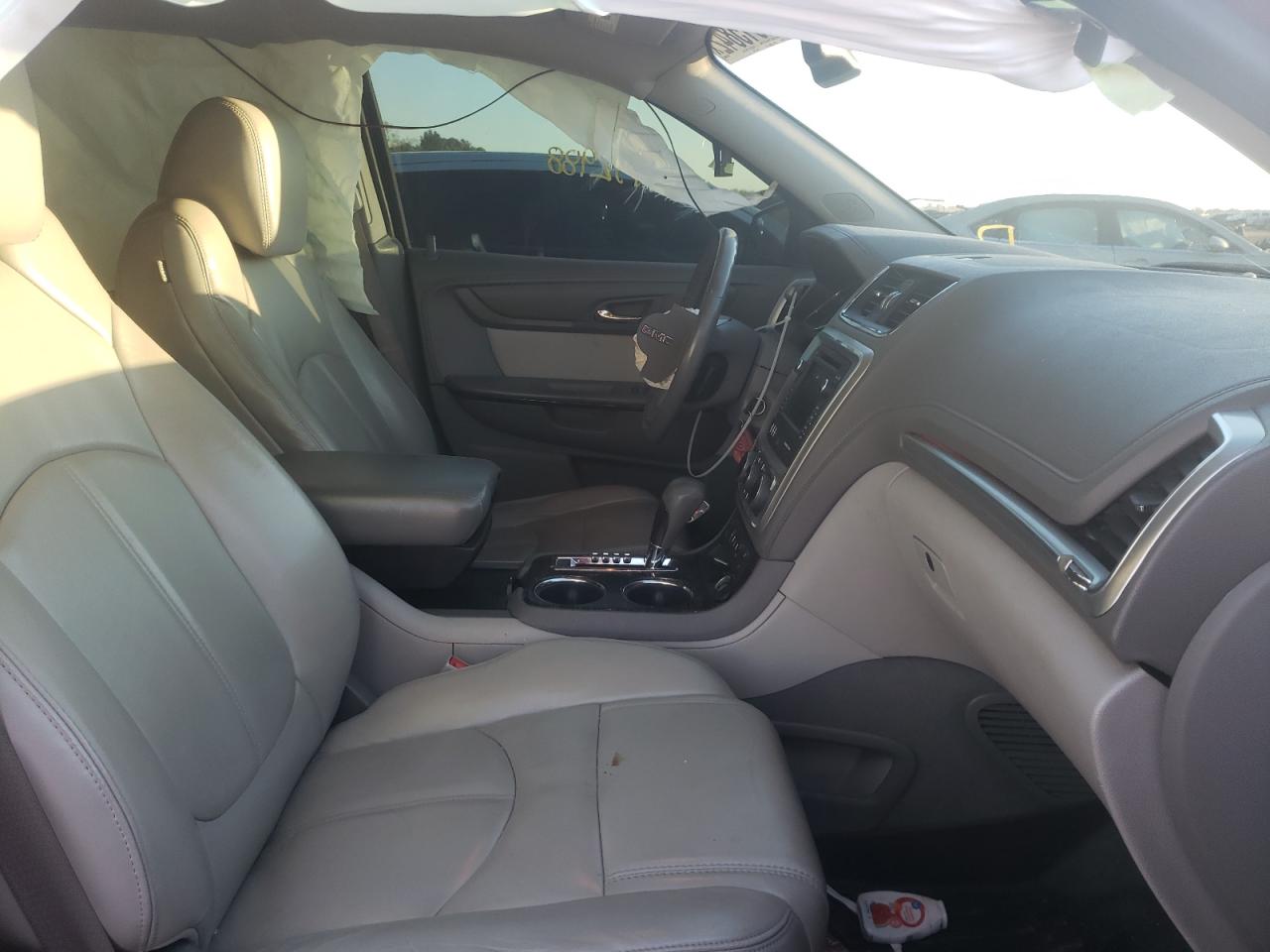 Photo 5 from auction – 2013 GMC ACADIA SLT with VIN 1GKKRRKD4DJ267567