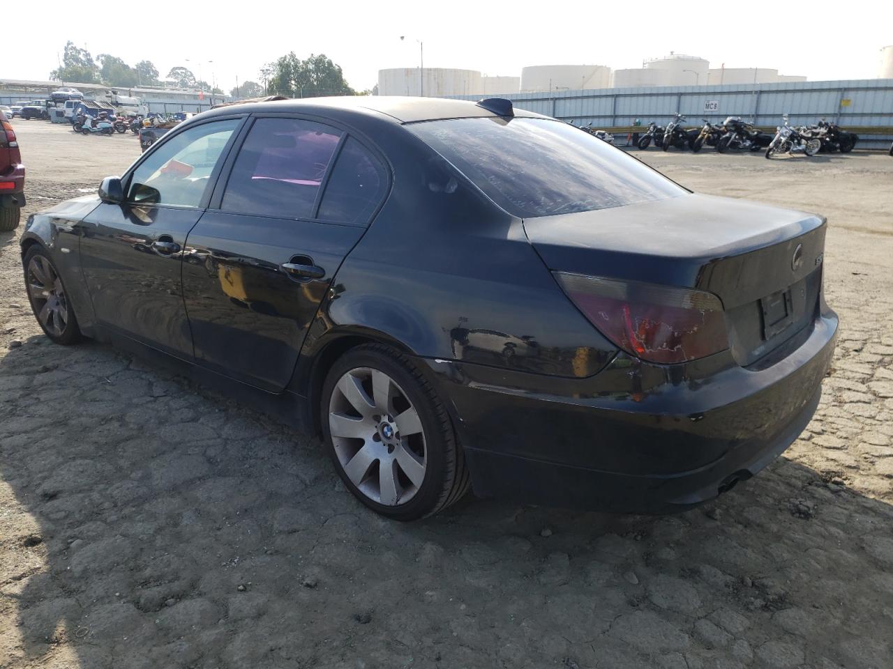 Photo 3 from auction – 2007 BMW 530 I with VIN WBANE73577CM56803