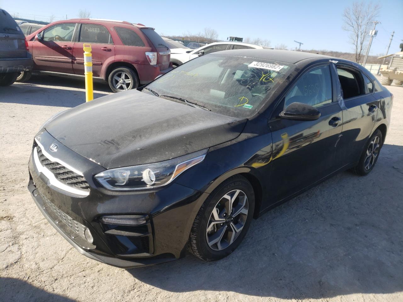 Photo 2 from auction – 2020 KIA FORTE FE with VIN 3KPF24AD8LE201332