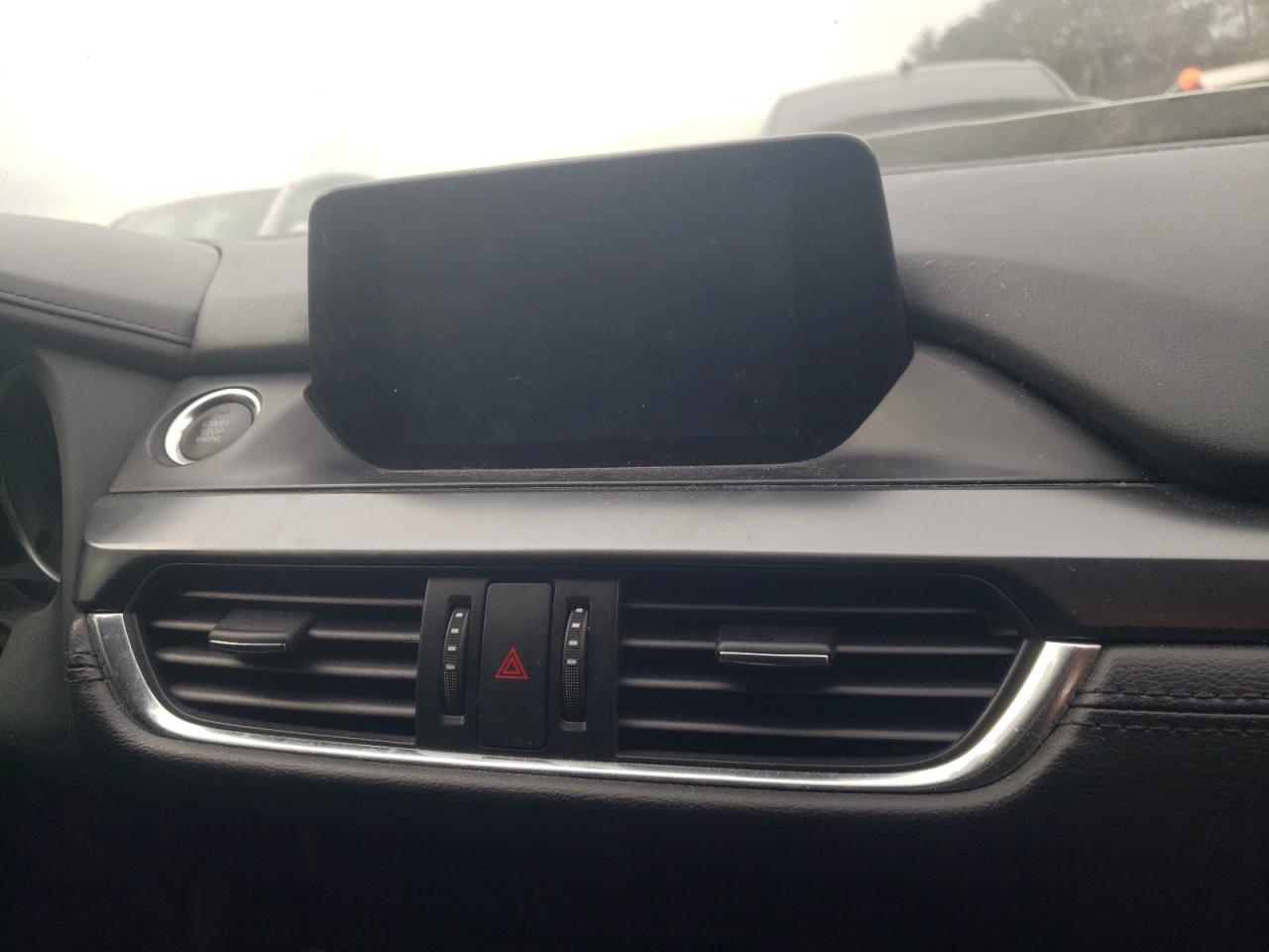 Photo 9 from auction – 2016 MAZDA 6 TOURING with VIN JM1GJ1V51G1486232