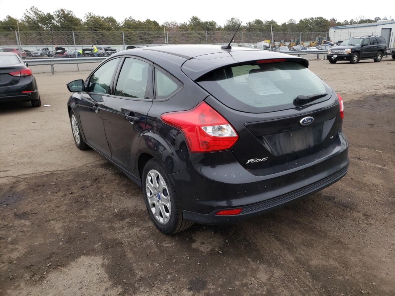Photo 3 from auction – 2012 FORD FOCUS with VIN 1FAHP3K24CL113389