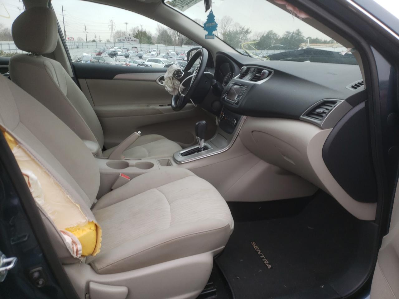 Photo 5 from auction – 2015 NISSAN SENTRA S with VIN 3N1AB7AP4FY378780
