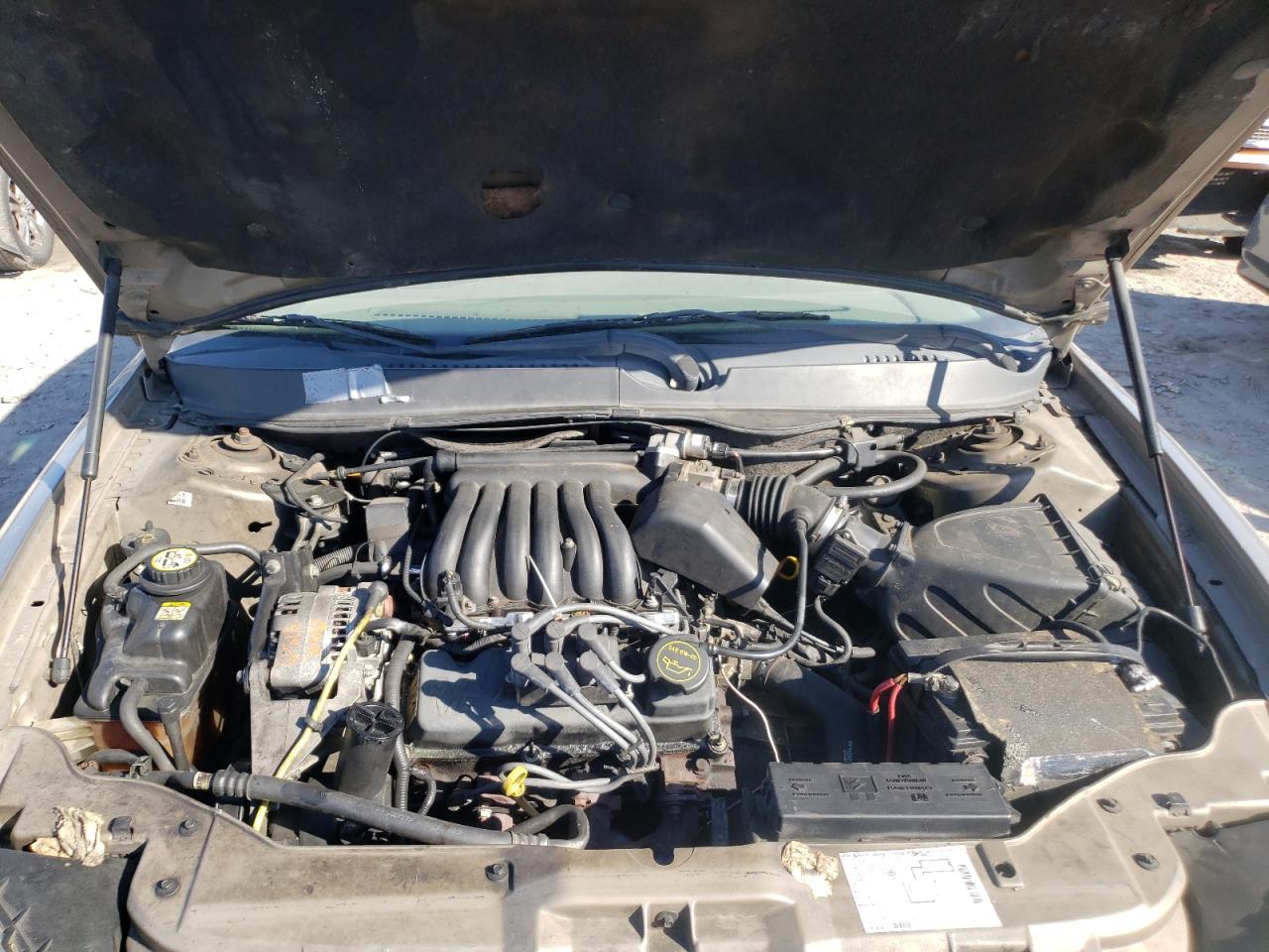 Photo 7 from auction – 2003 FORD TAURUS with VIN 1FAFP53U73A129360