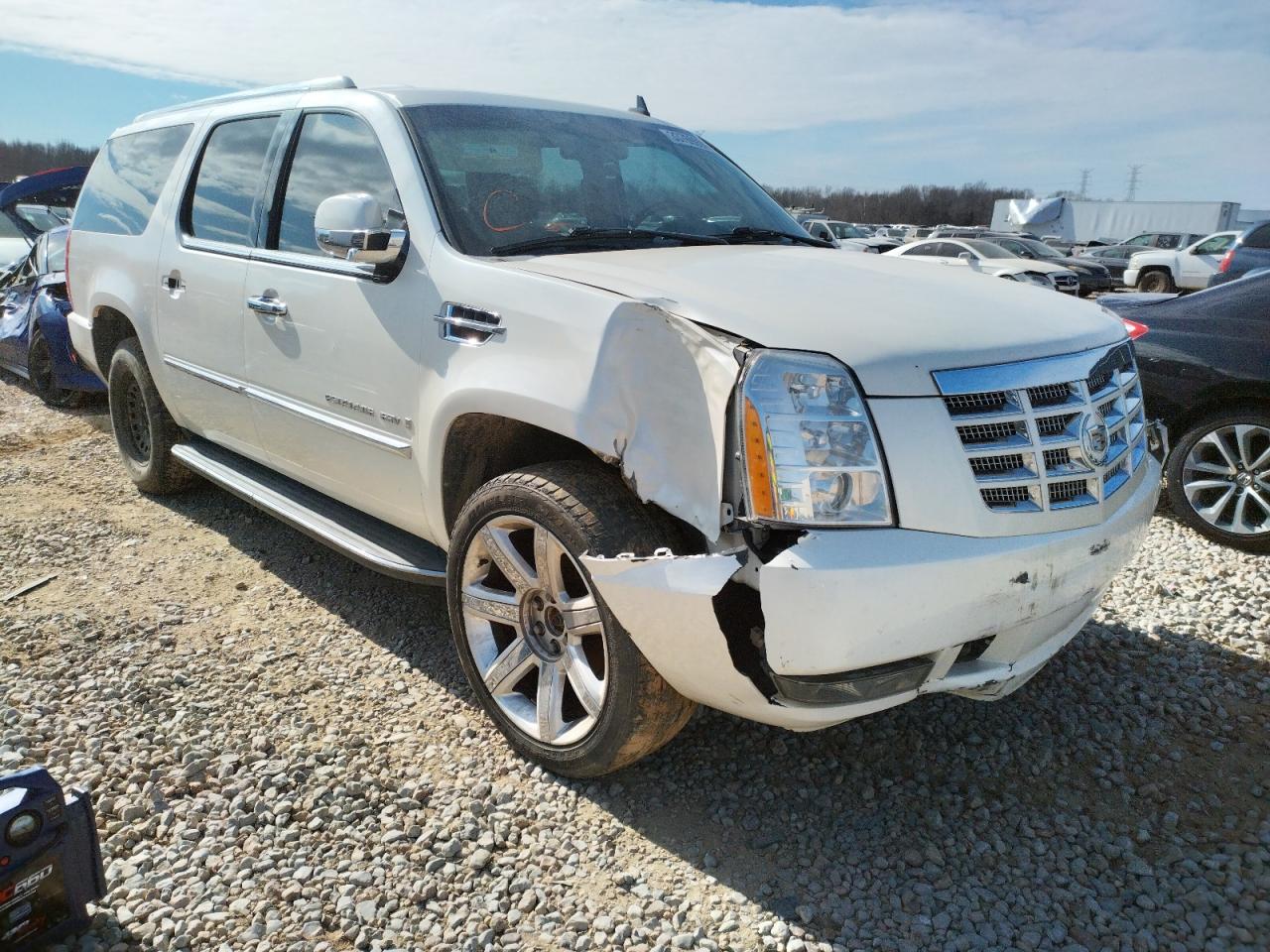 CADILLAC ESCALADE E 2007 with VIN 1GYFK66877R235161 - Photo from auction