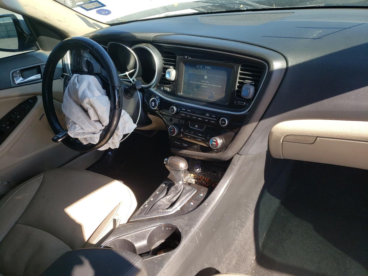 Photo 9 from auction – 2015 KIA OPTIMA EX with VIN 5XXGN4A78FG414248