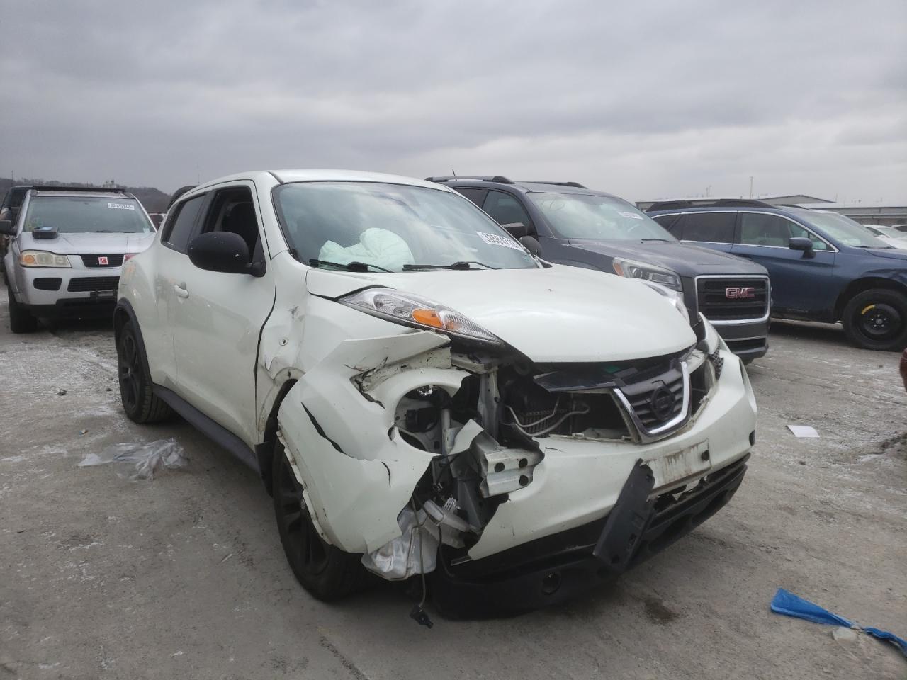 NISSAN JUKE S 2012 with VIN JN8AF5MR1CT111981 - Photo from auction