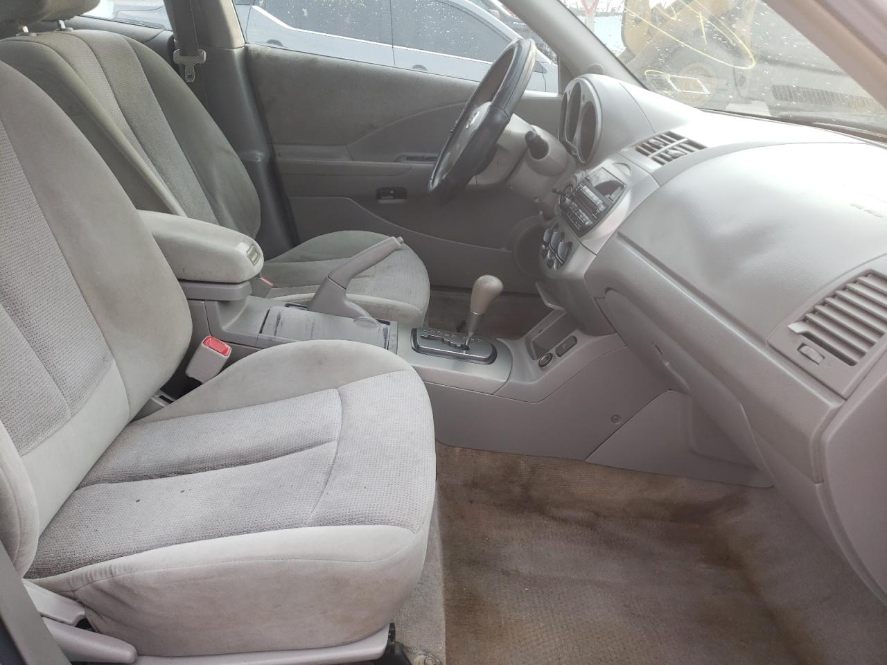Photo 5 from auction – 2004 NISSAN ALTIMA with VIN 1N4AL11D24C142489