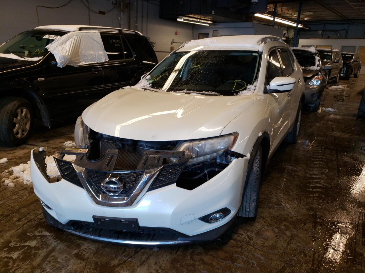 Photo 2 from auction – 2016 NISSAN ROGUE S with VIN KNMAT2MV0GP597780