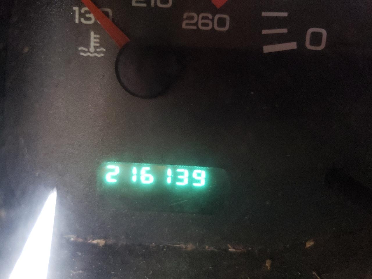 Photo 8 from auction – 2000 DODGE RAM 1500 with VIN 1B7HF13Z2YJ153051