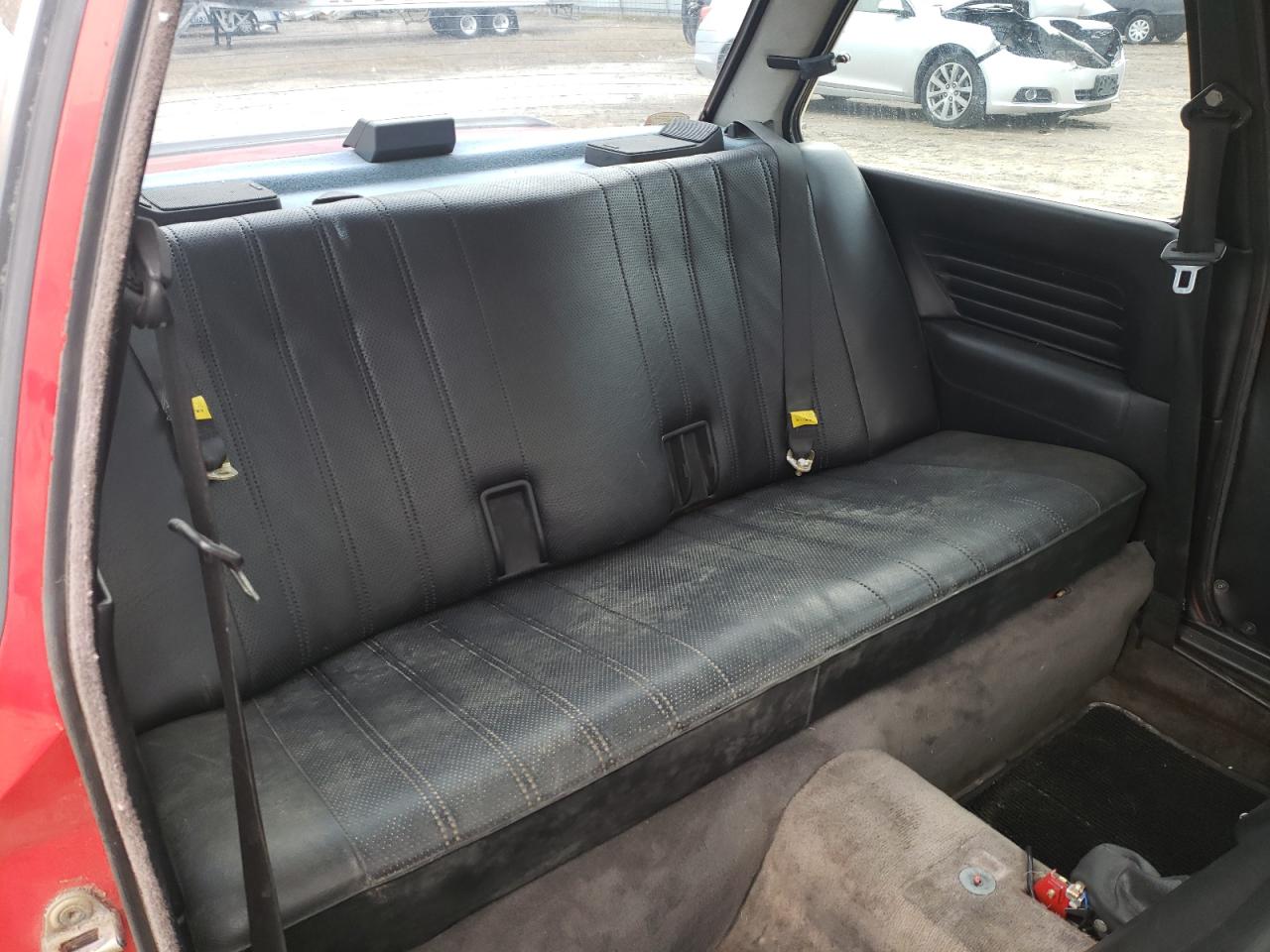 Photo 6 from auction – 1987 BMW 325 IS with VIN WBAAA2304J4256321