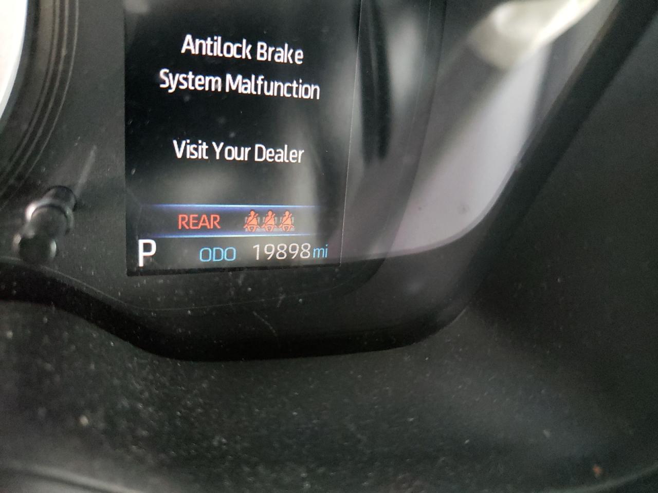 Photo 8 from auction – 2021 TOYOTA COROLLA SE with VIN 5YFS4MCE6MP061313